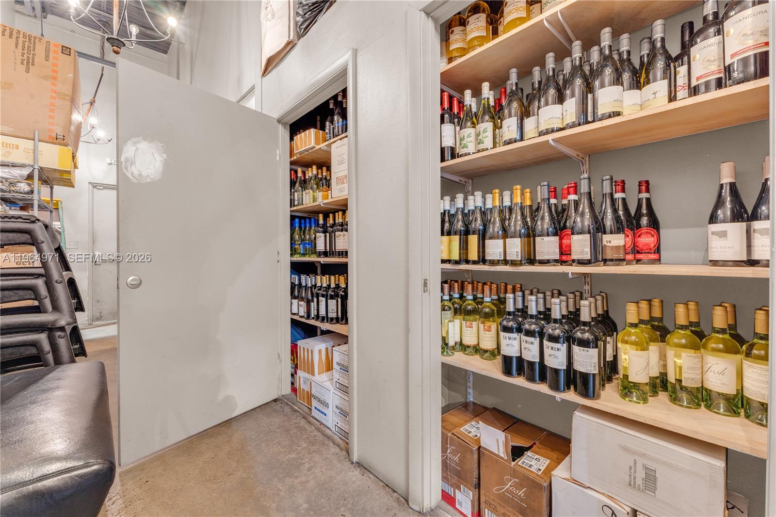   /   sq. ft. $ 2026-02-13 0 foto