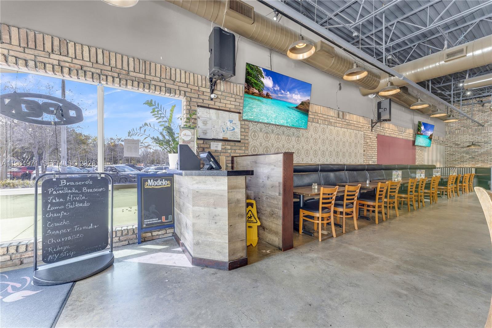   /   sq. ft. $ 2026-02-13 0 foto