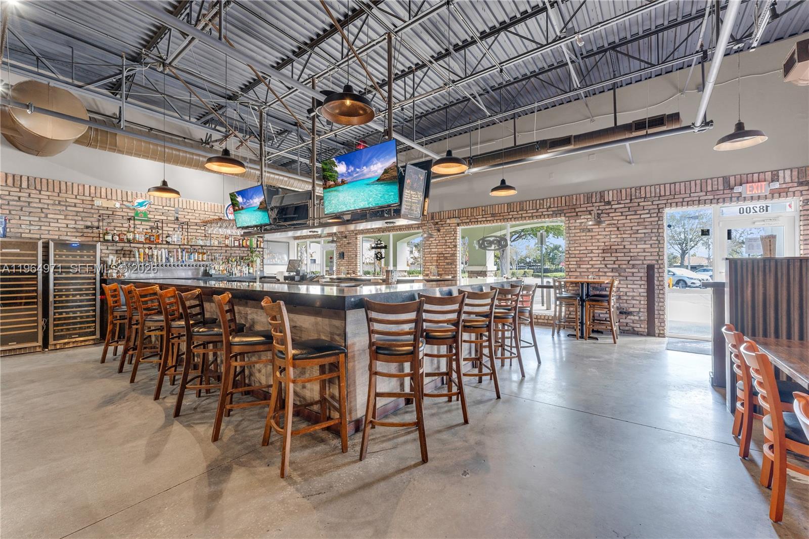   /   sq. ft. $ 2026-02-13 0 foto