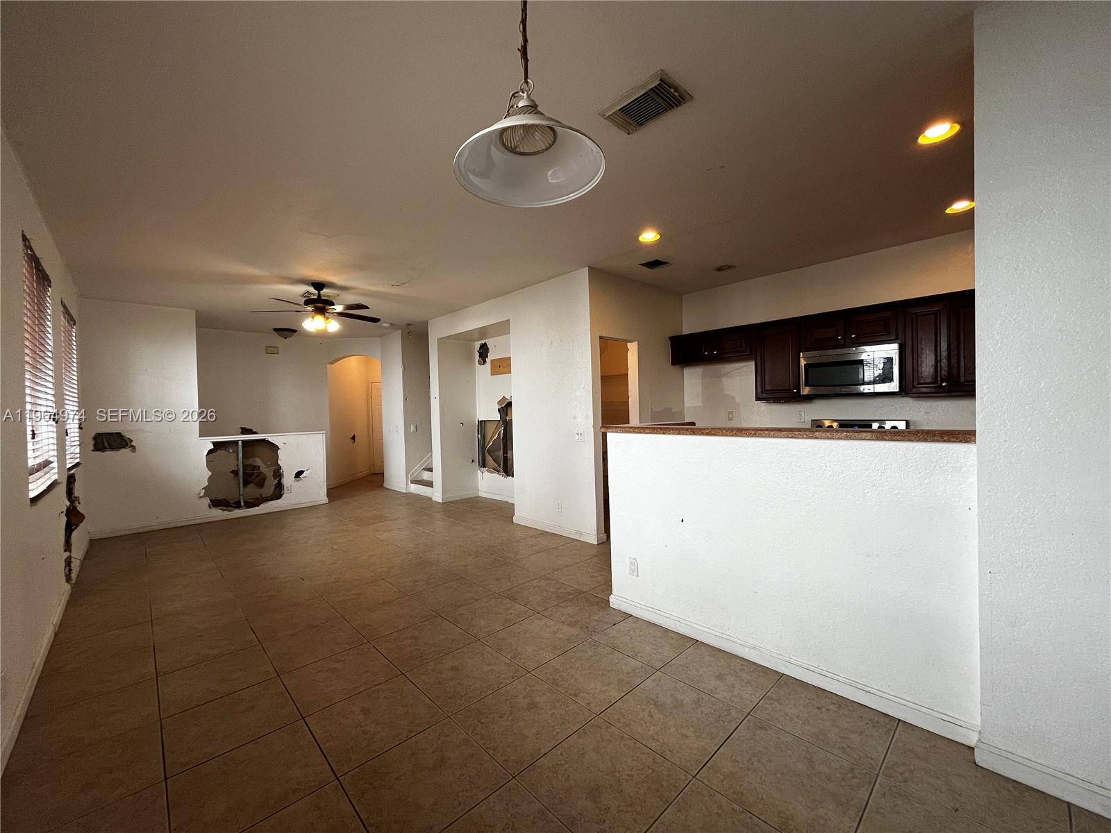 3021 2 / 3 1199 sq. ft. $ 2026-02-13 0 Photo