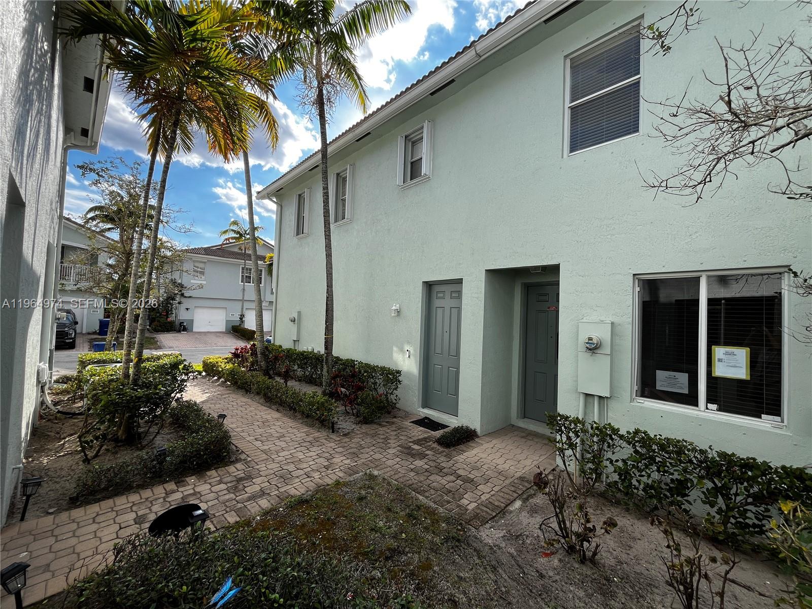 3021 2 / 3 1199 sq. ft. $ 2026-02-13 0 Photo