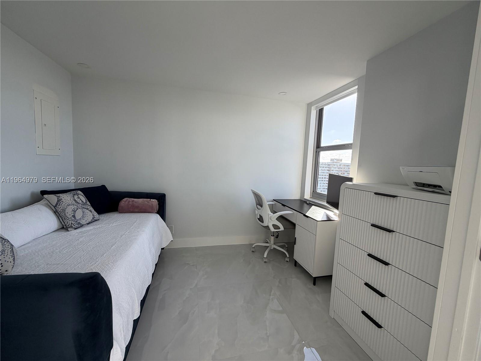 Photo of 1920 Ocean Dr  #20D, Hallandale Beach, Florida, 33009 - 