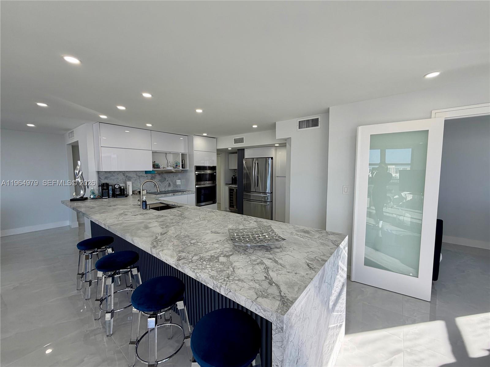 Photo of 1920 Ocean Dr  #20D, Hallandale Beach, Florida, 33009 - 