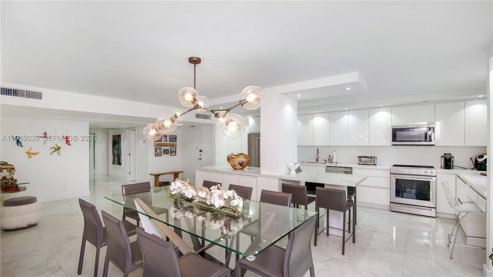 Photo of 1920 Ocean Dr (Avail. 5/1-12/1) #8B, Hallandale Beach, Florida, 33009 - Formal Dining Room