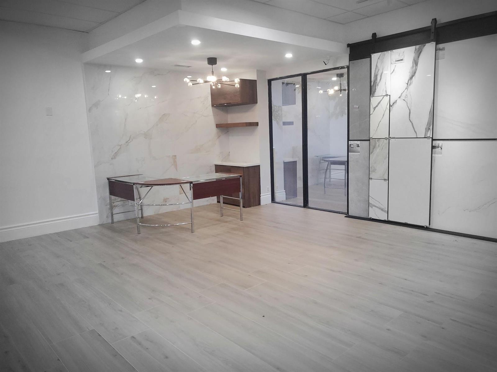 See details 305 / 0 sq. ft. $ 2026-06-17 0 Photo