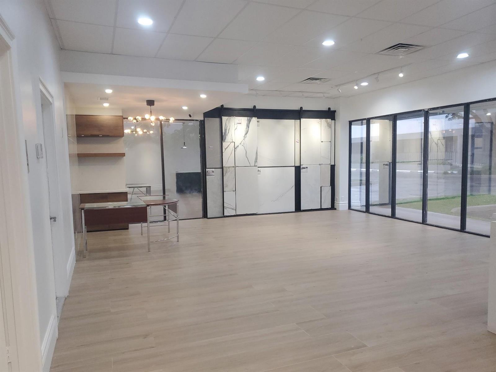 See details 305 / 0 sq. ft. $ 2026-06-17 0 Photo