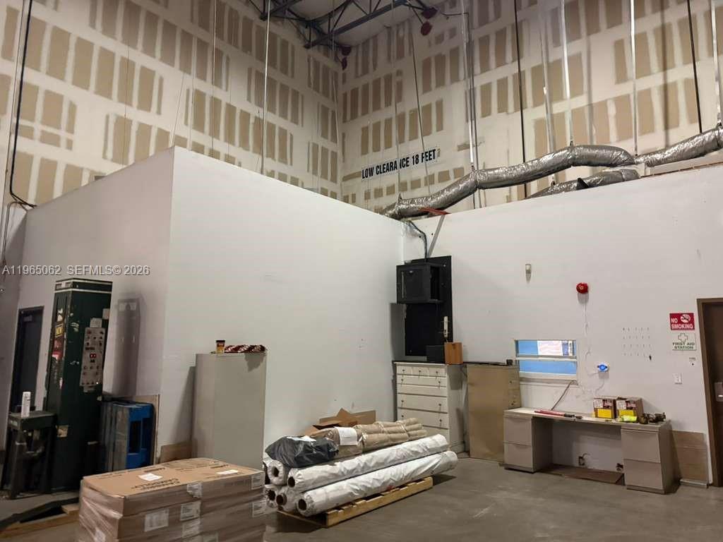 104-106  /   sq. ft. $ 2026-02-13 0 Photo