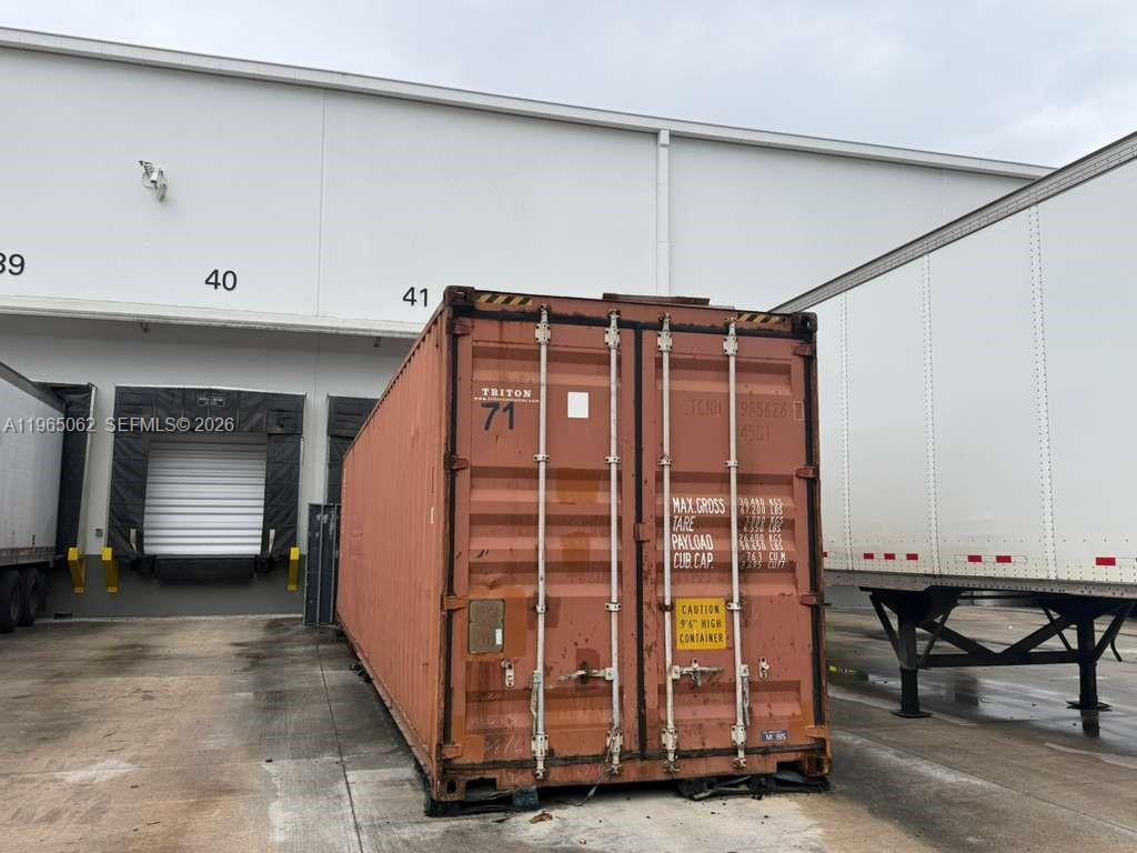 104-106  /   sq. ft. $ 2026-02-13 0 Photo