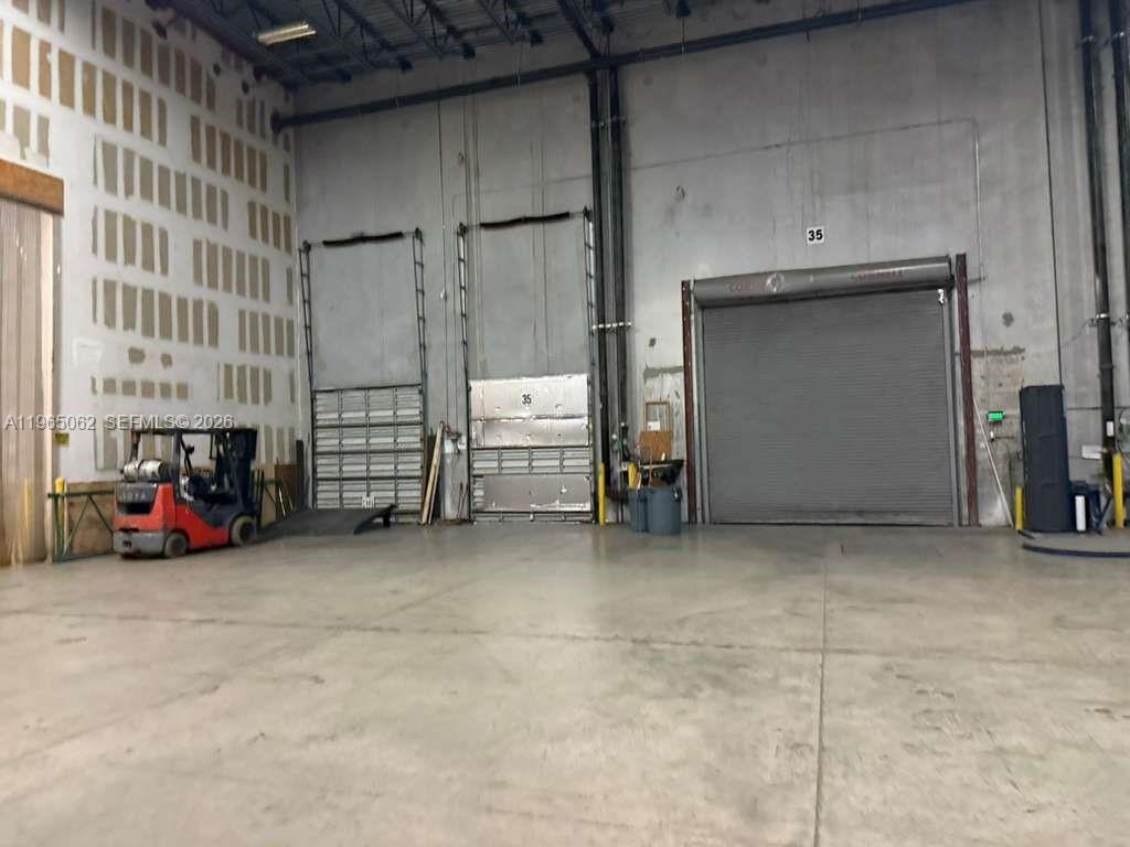 104-106  /   sq. ft. $ 2026-02-13 0 Photo