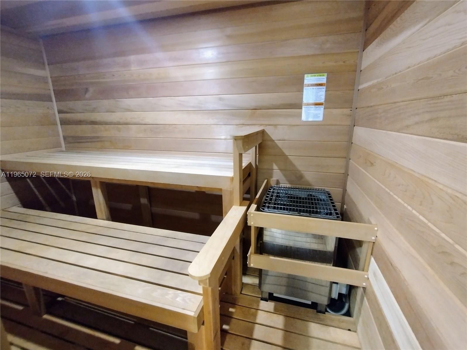 Photo of 1501 Ocean Dr  #406, Hollywood, Florida, 33019 - 