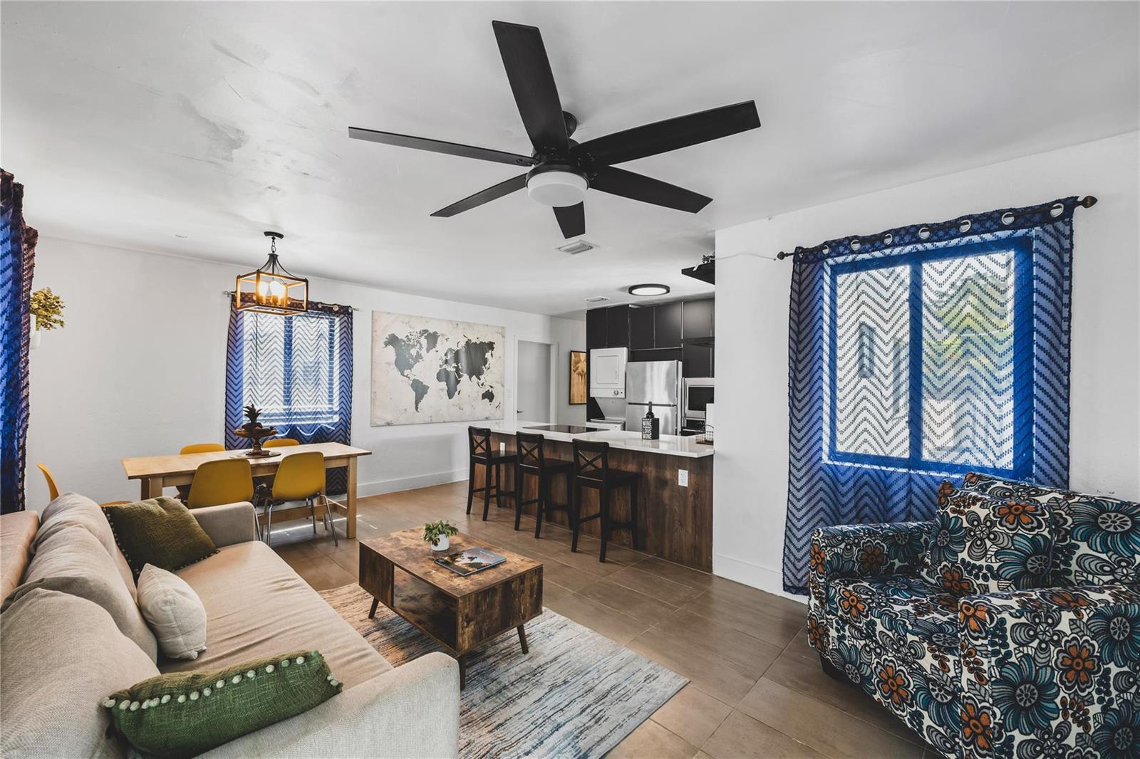   / 0 2475 sq. ft. $ 2026-06-21 0 foto