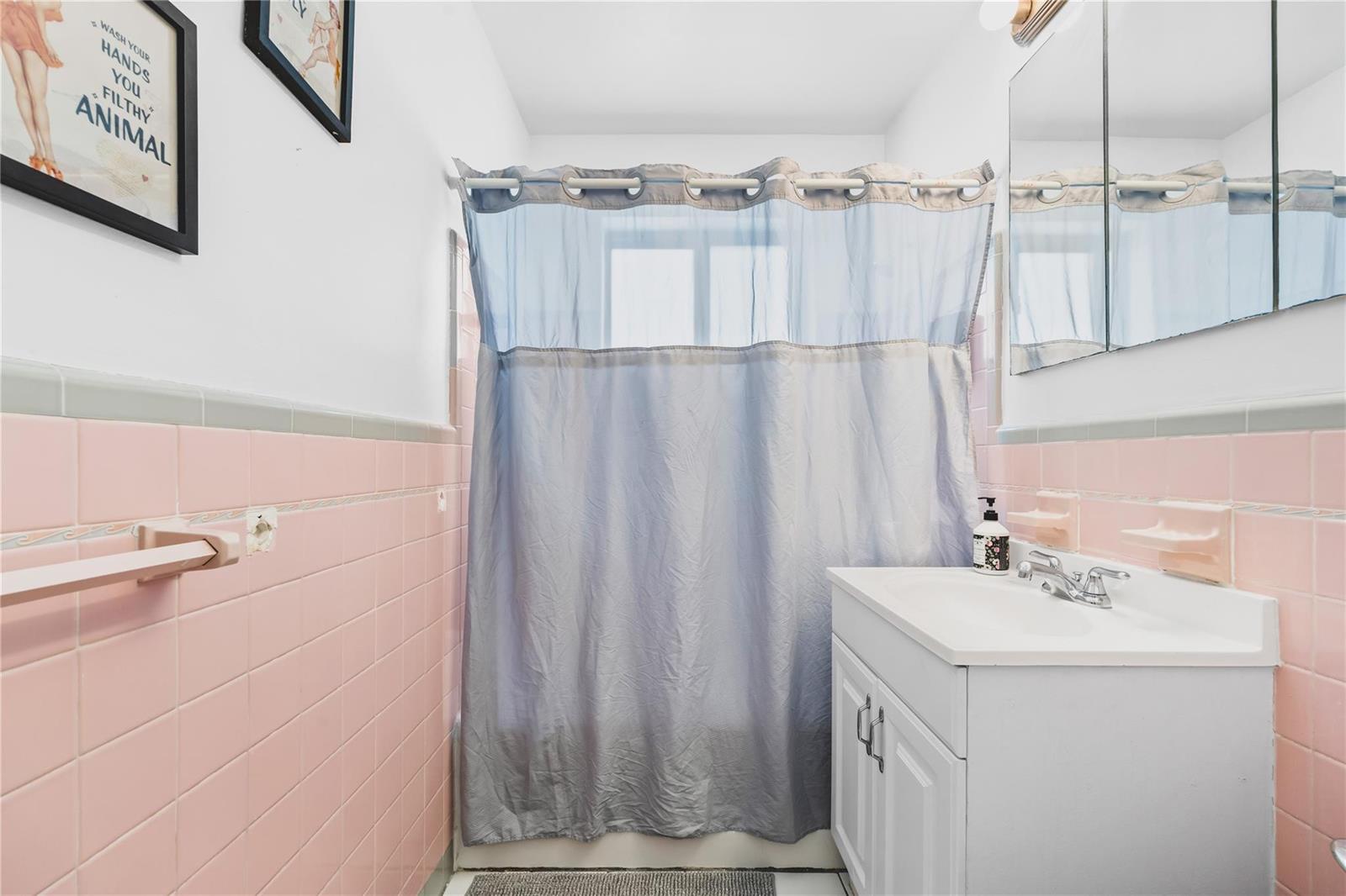   / 0 2475 sq. ft. $ 2026-06-21 0 foto