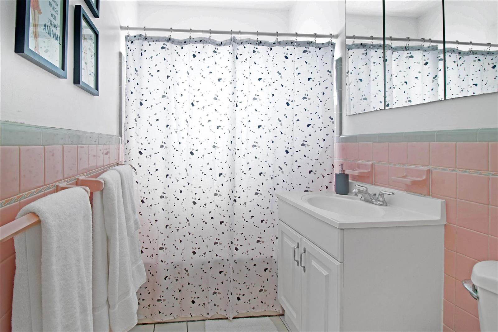   / 0 2475 sq. ft. $ 2026-06-21 0 foto