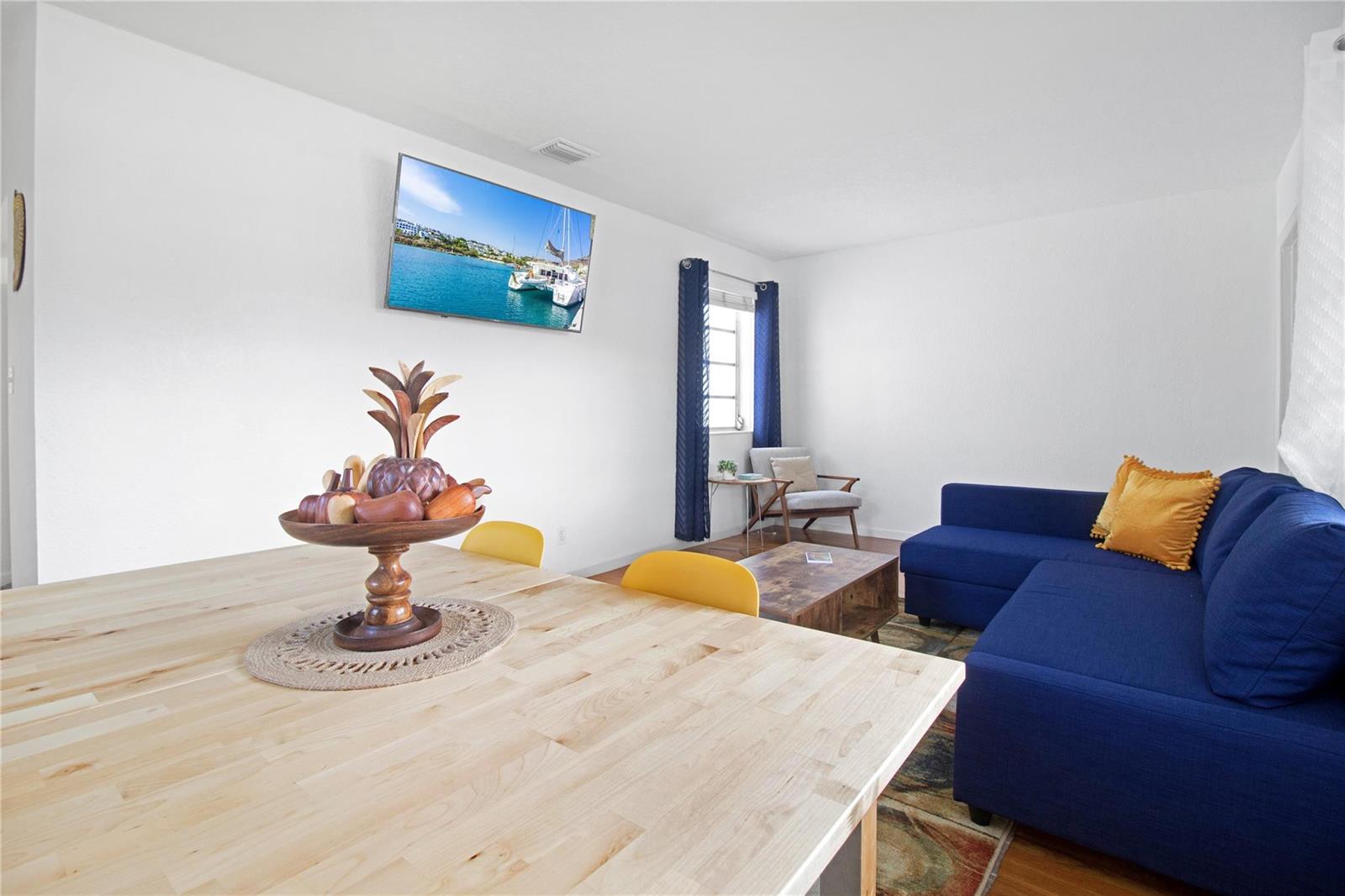   / 0 2475 sq. ft. $ 2026-06-21 0 foto