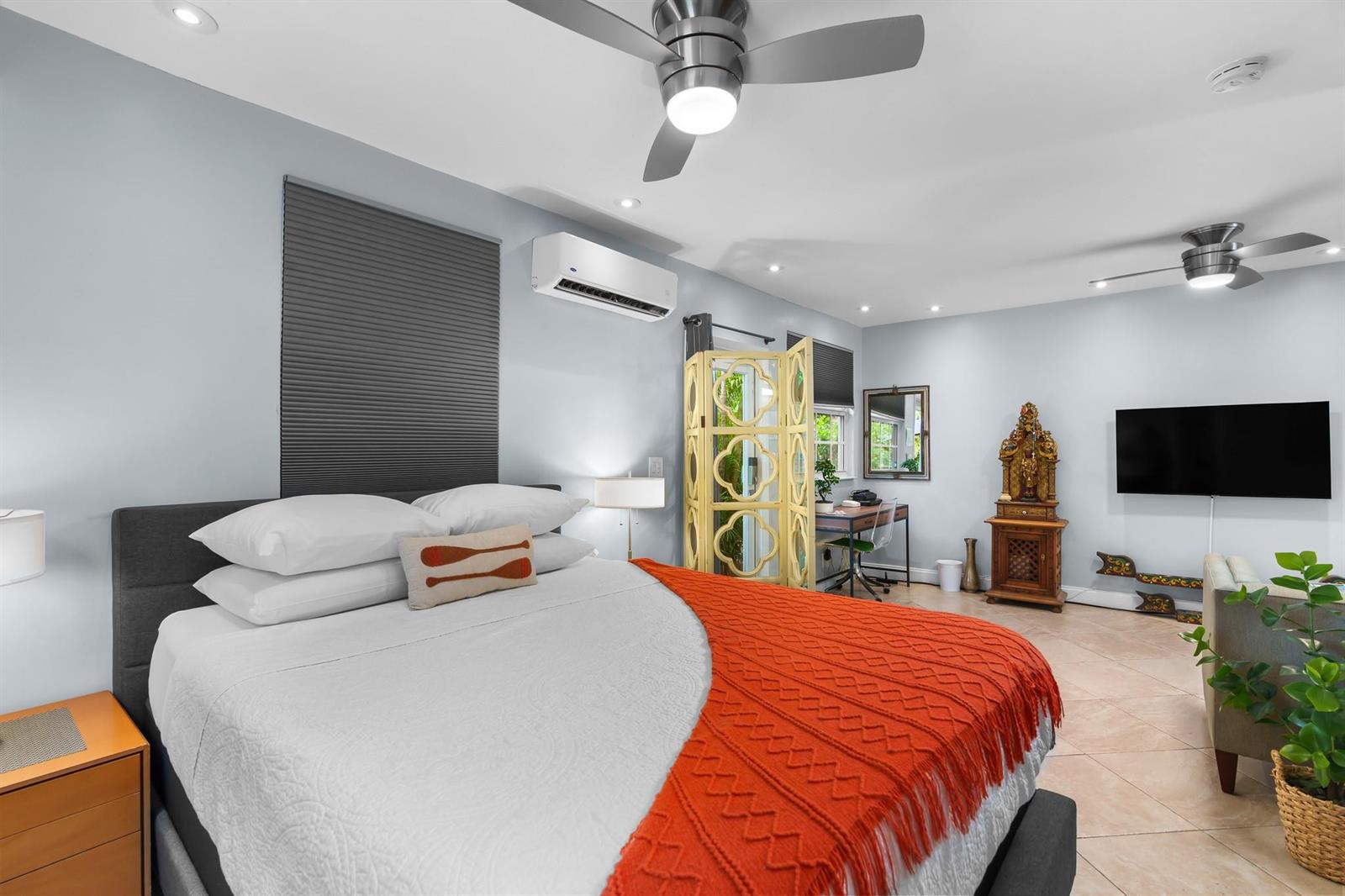 See details / 0 sq. ft. $ 2026-06-13 0 Photo