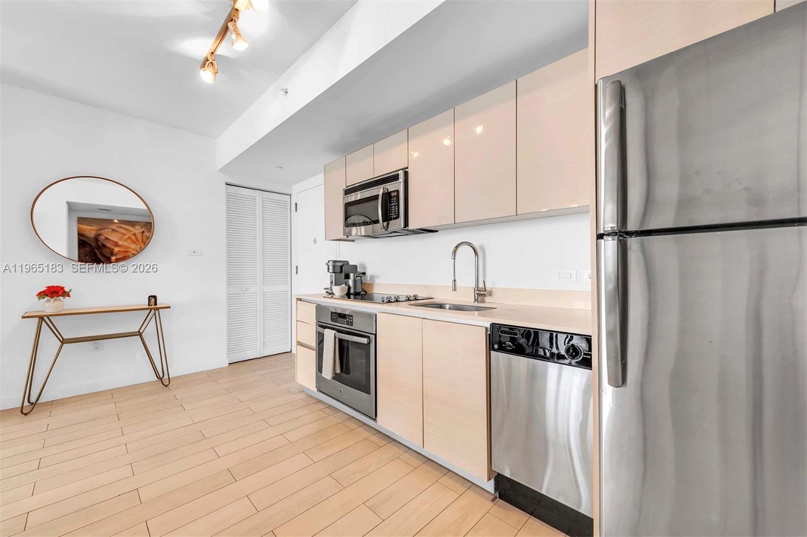 Photo of 2602 Hallandale Beach Blvd #R2206, Hallandale Beach, Florida, 33009 -