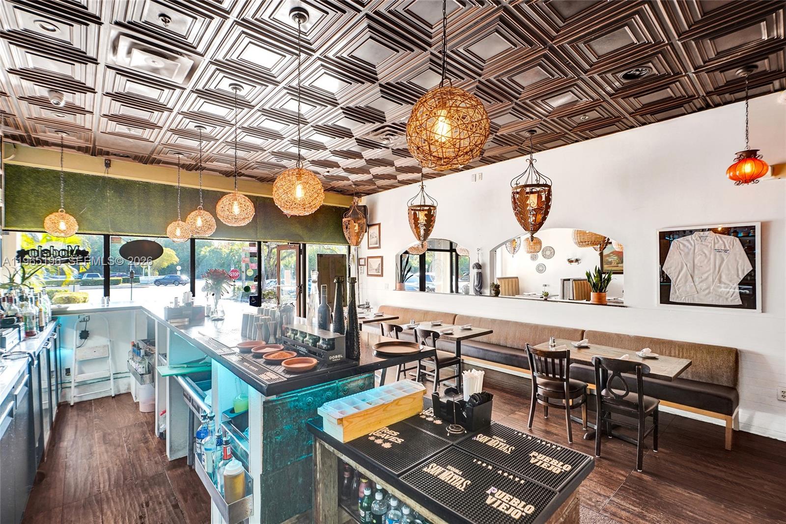   /   кв.футов $ 2026-02-13 0 Фото