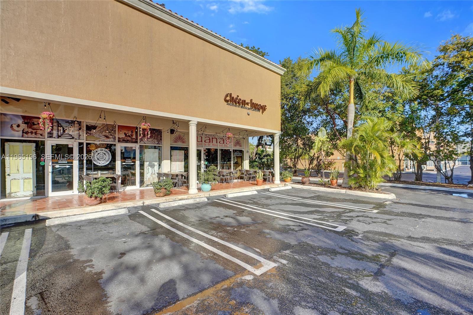   /   кв.футов $ 2026-02-13 0 Фото