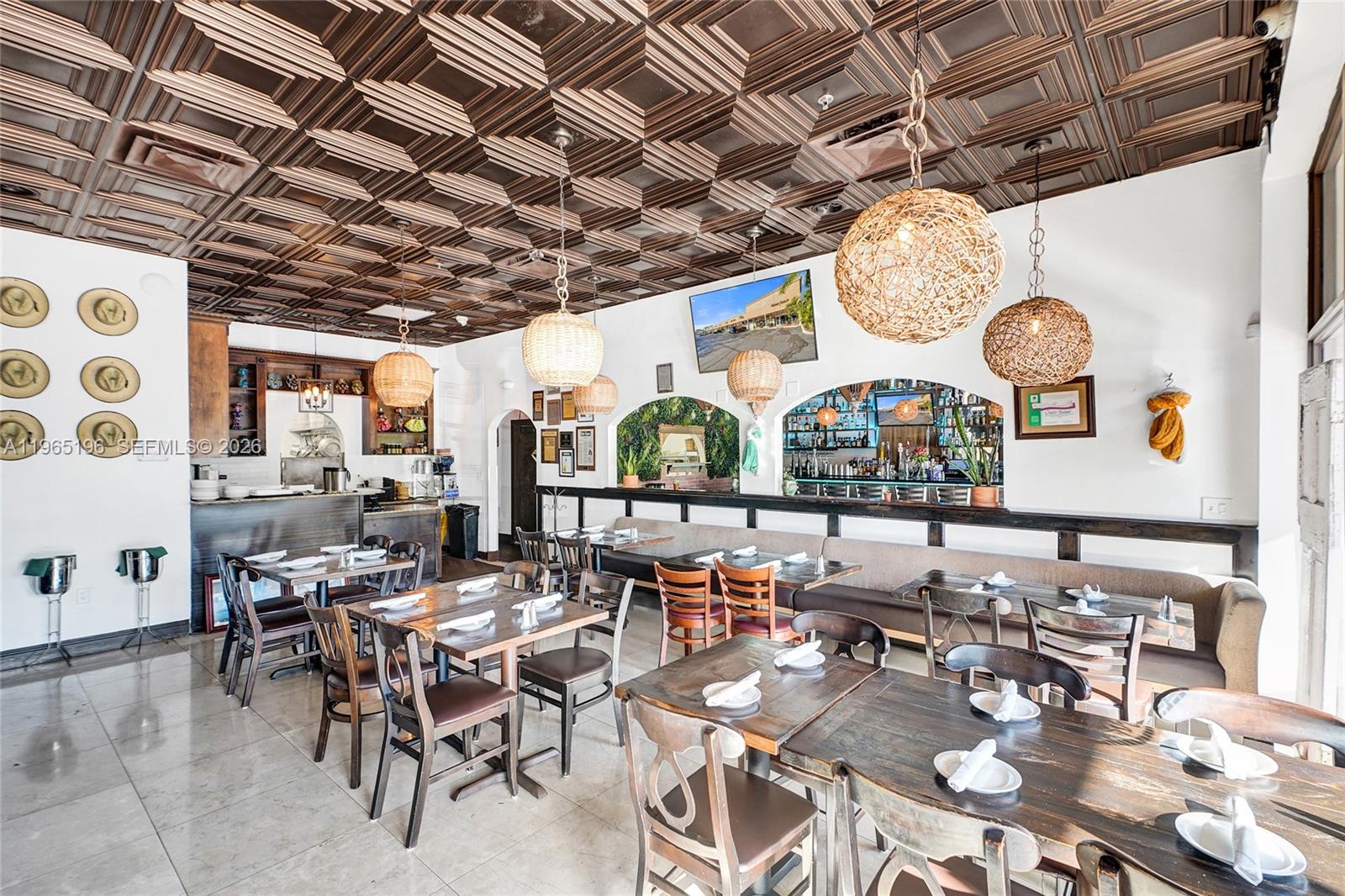   /   кв.футов $ 2026-02-13 0 Фото