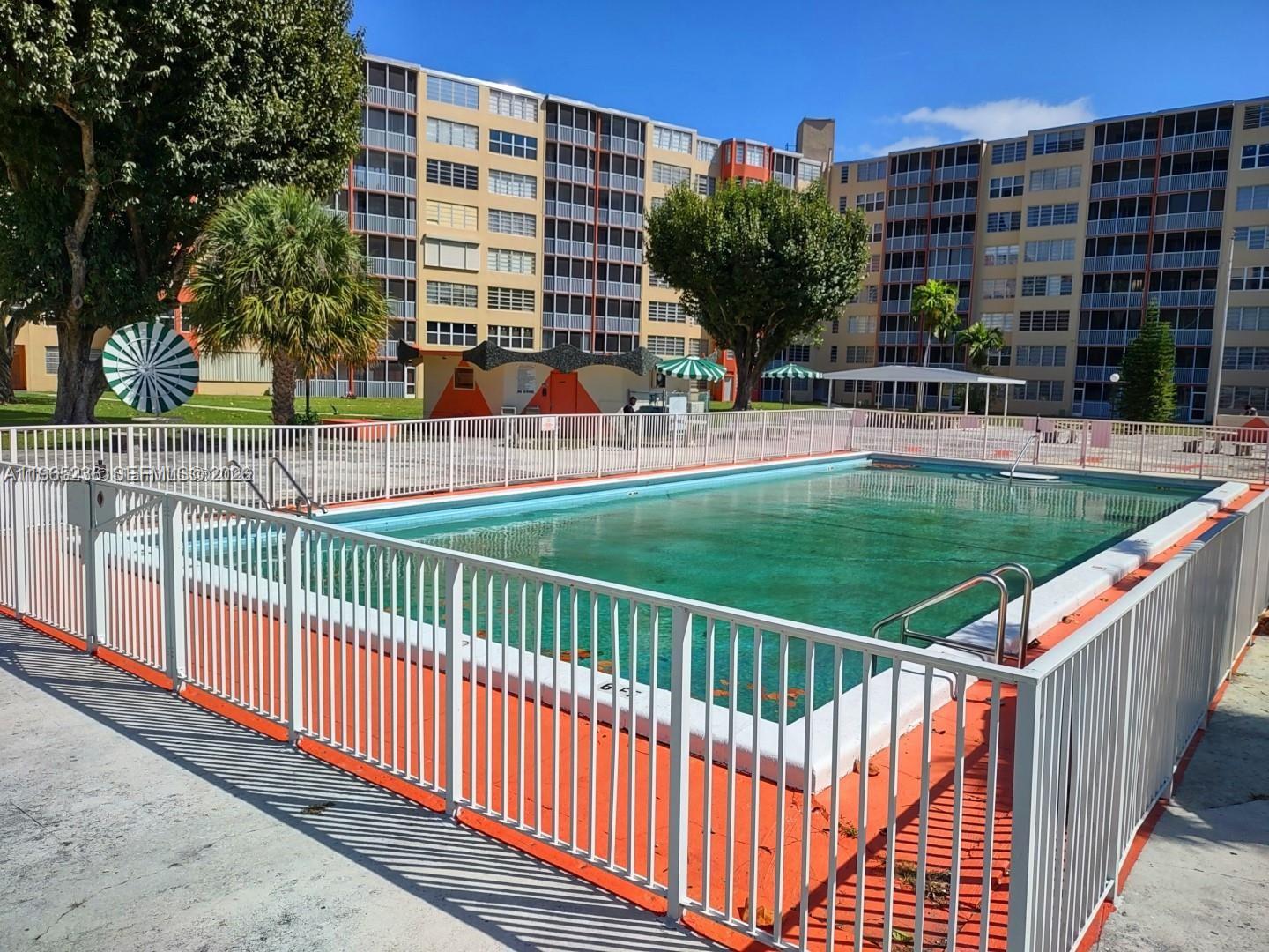 See details 315-1 1 / 1 909 sq. ft. $ 2026-02-13 0 Photo