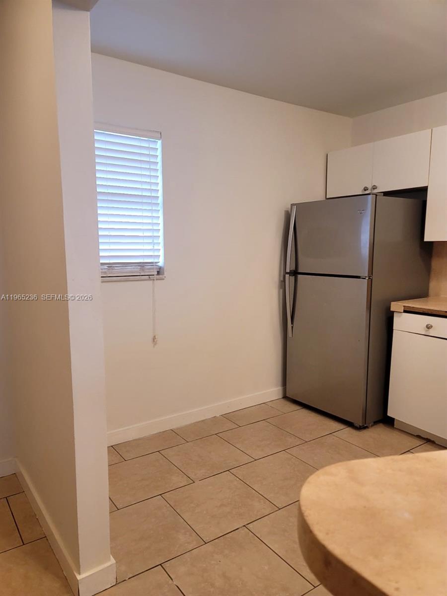 See details 315-1 1 / 1 909 sq. ft. $ 2026-02-13 0 Photo