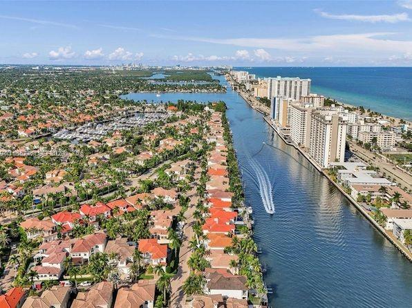 Photo of 1366 Harbor Vw W  (1366), Hollywood, Florida, 33019 - 