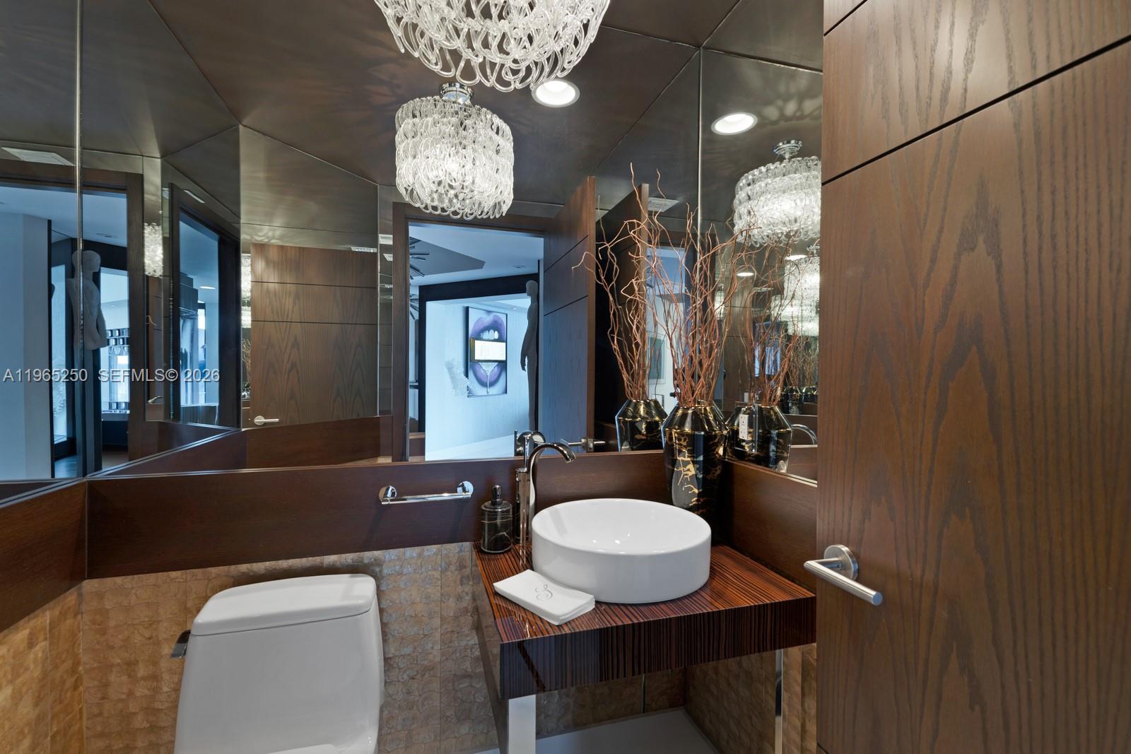 Photo of 2711 Ocean Dr #905, Hollywood, Florida, 33019 -