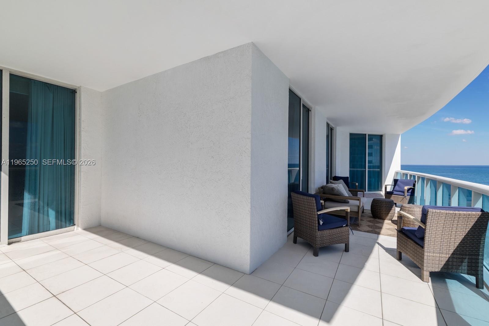 Photo of 2711 Ocean Dr #905, Hollywood, Florida, 33019 -