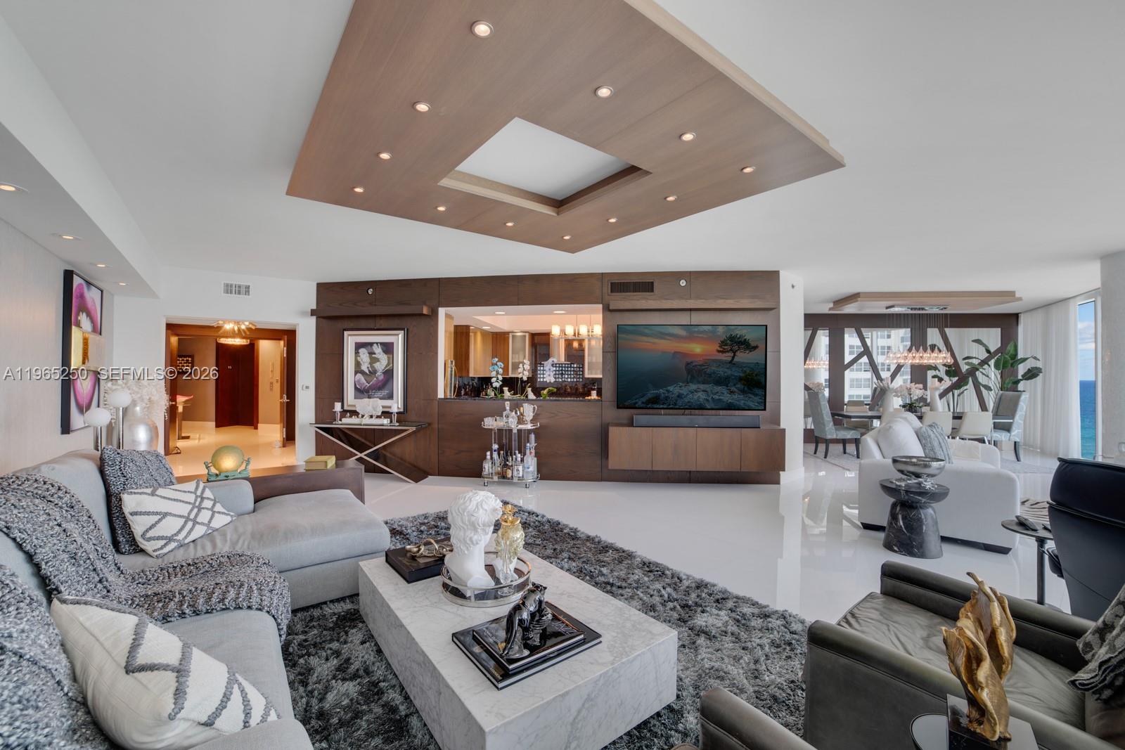 Photo of 2711 Ocean Dr #905, Hollywood, Florida, 33019 -