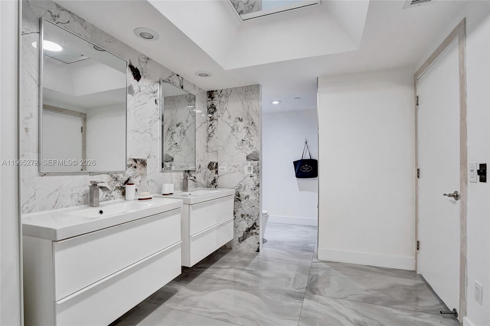 1106 2 / 3 2154 sq. ft. $ 2026-02-13 0 foto