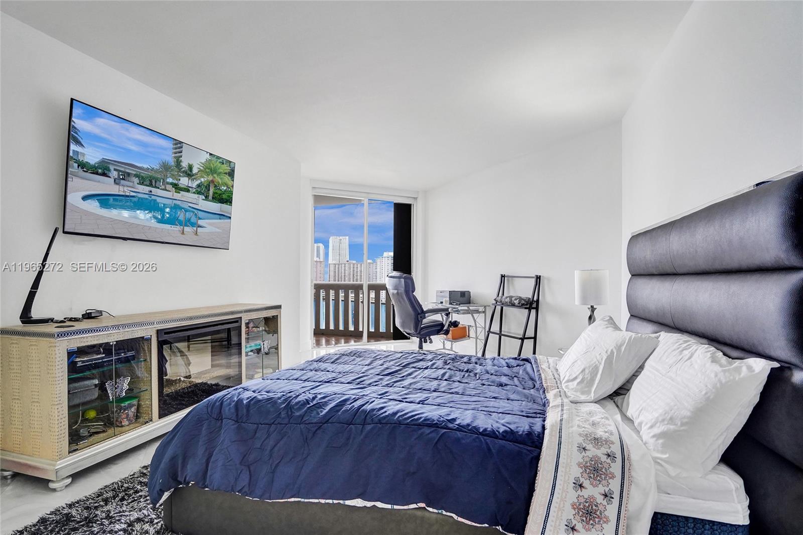 1106 2 / 3 2154 sq. ft. $ 2026-02-13 0 foto