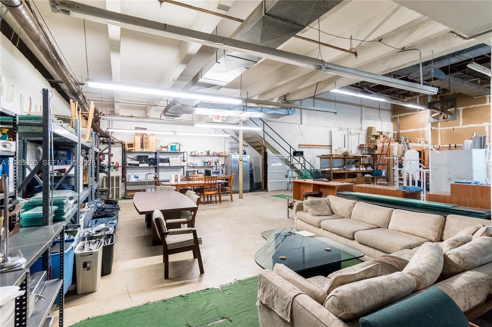 W  /   sq. ft. $ 2026-02-13 0 Photo