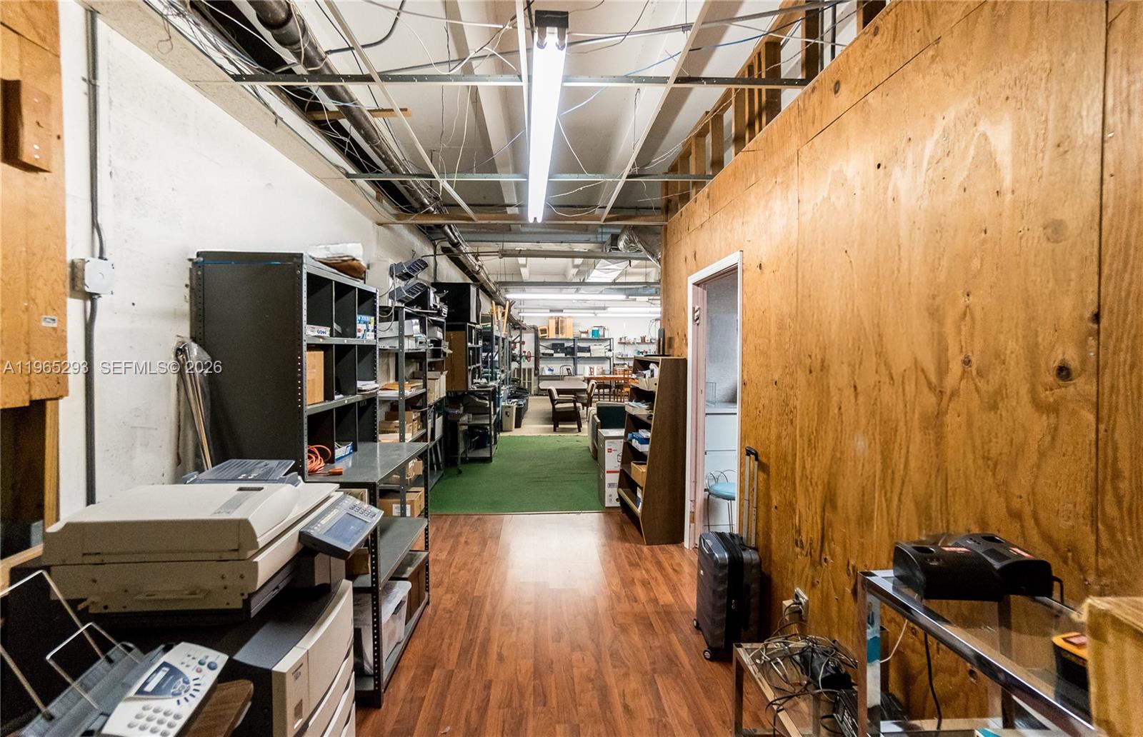 W  /   sq. ft. $ 2026-02-13 0 Photo