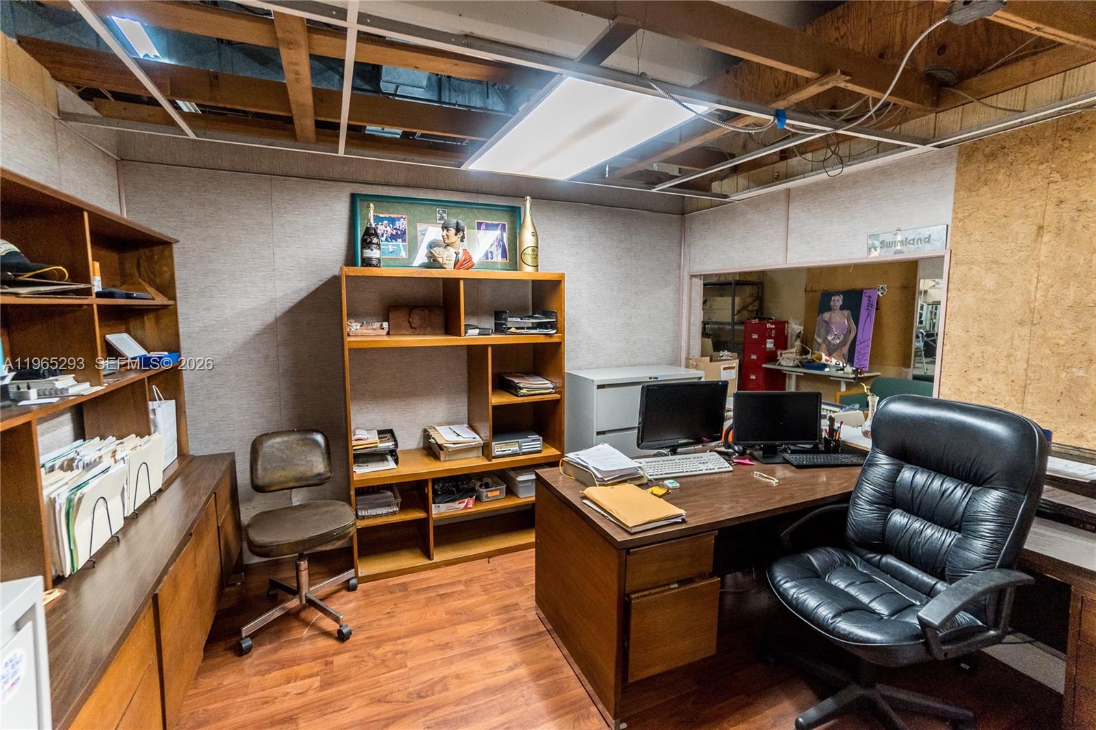 W  /   sq. ft. $ 2026-02-13 0 Photo