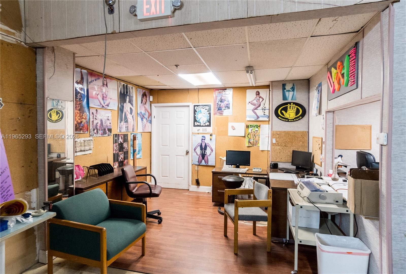 W  /   sq. ft. $ 2026-02-13 0 Photo