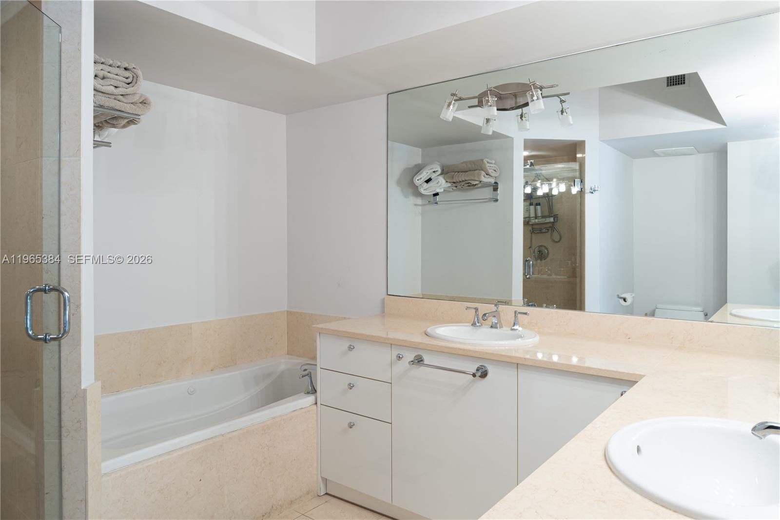 Photo of 20000 Country Club Dr  #307, Aventura, Florida, 33180 - 