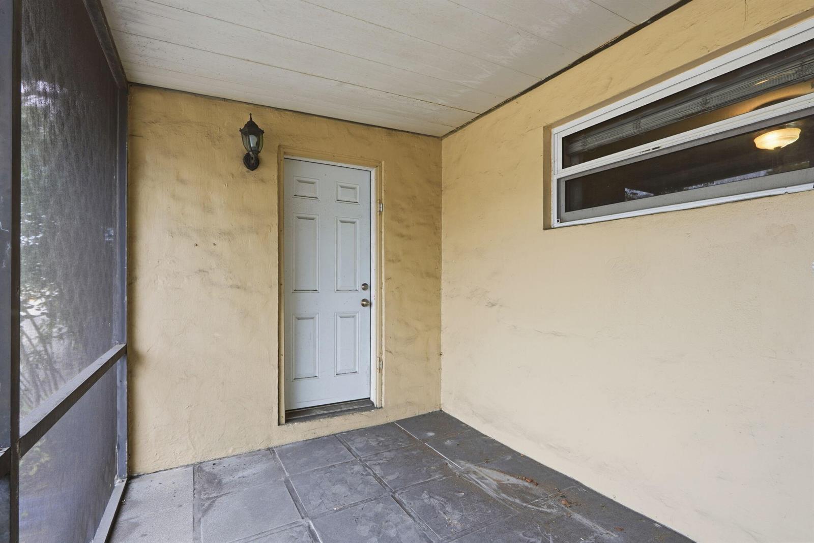 Ver detalles 1-2 / 2 1684 sq. ft. $ 2026-04-07 0 foto