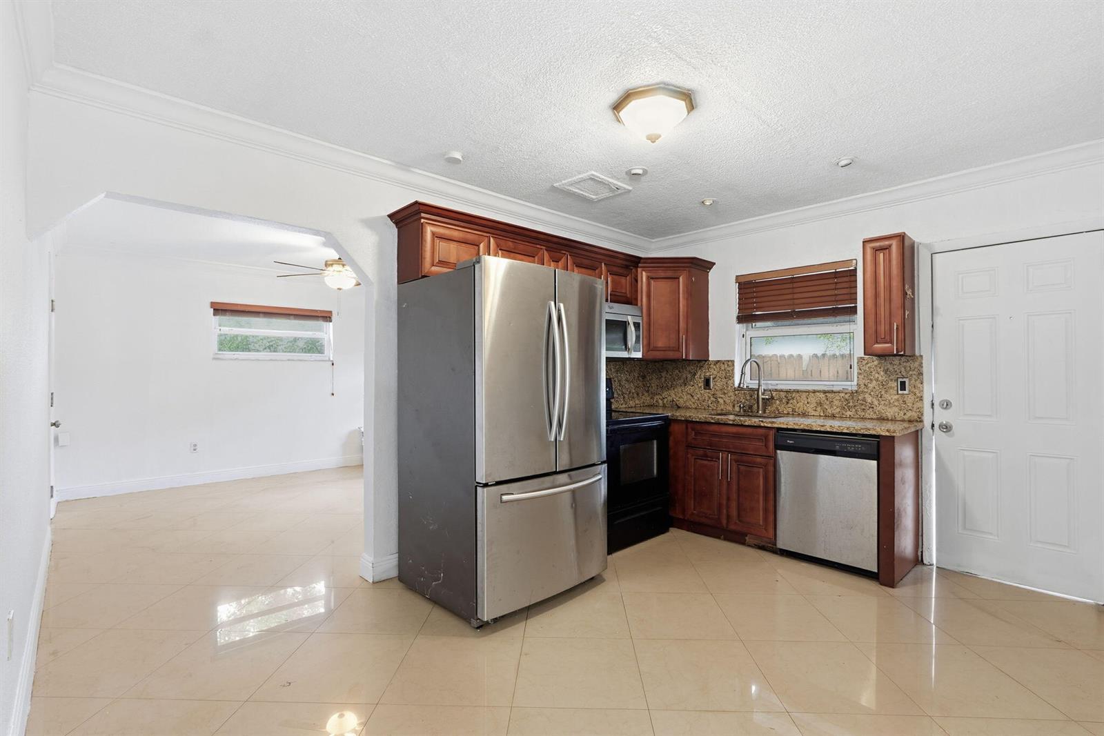 Ver detalles 1-2 / 2 1684 sq. ft. $ 2026-04-07 0 foto
