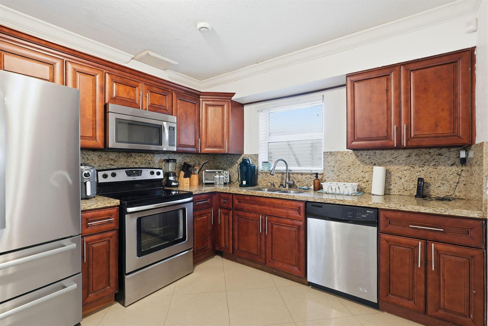 Ver detalles 1-2 / 2 1684 sq. ft. $ 2026-04-07 0 foto