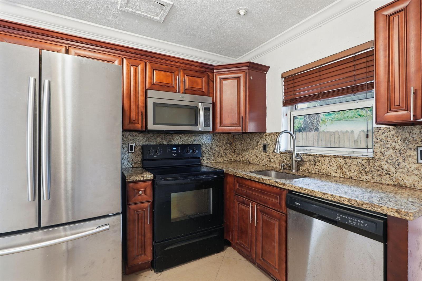 Ver detalles 1-2 / 2 1684 sq. ft. $ 2026-04-07 0 foto