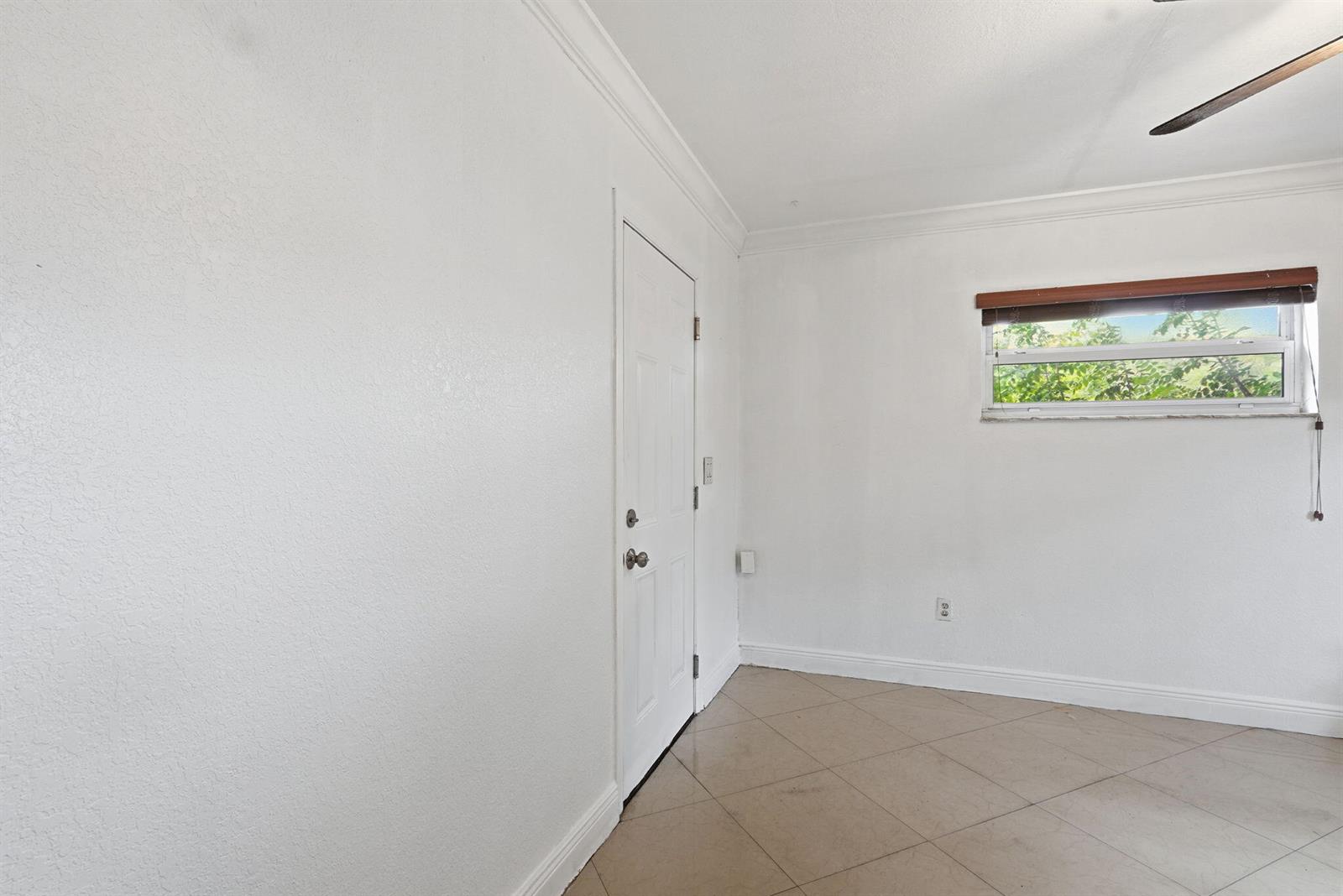 Ver detalles 1-2 / 2 1684 sq. ft. $ 2026-04-07 0 foto