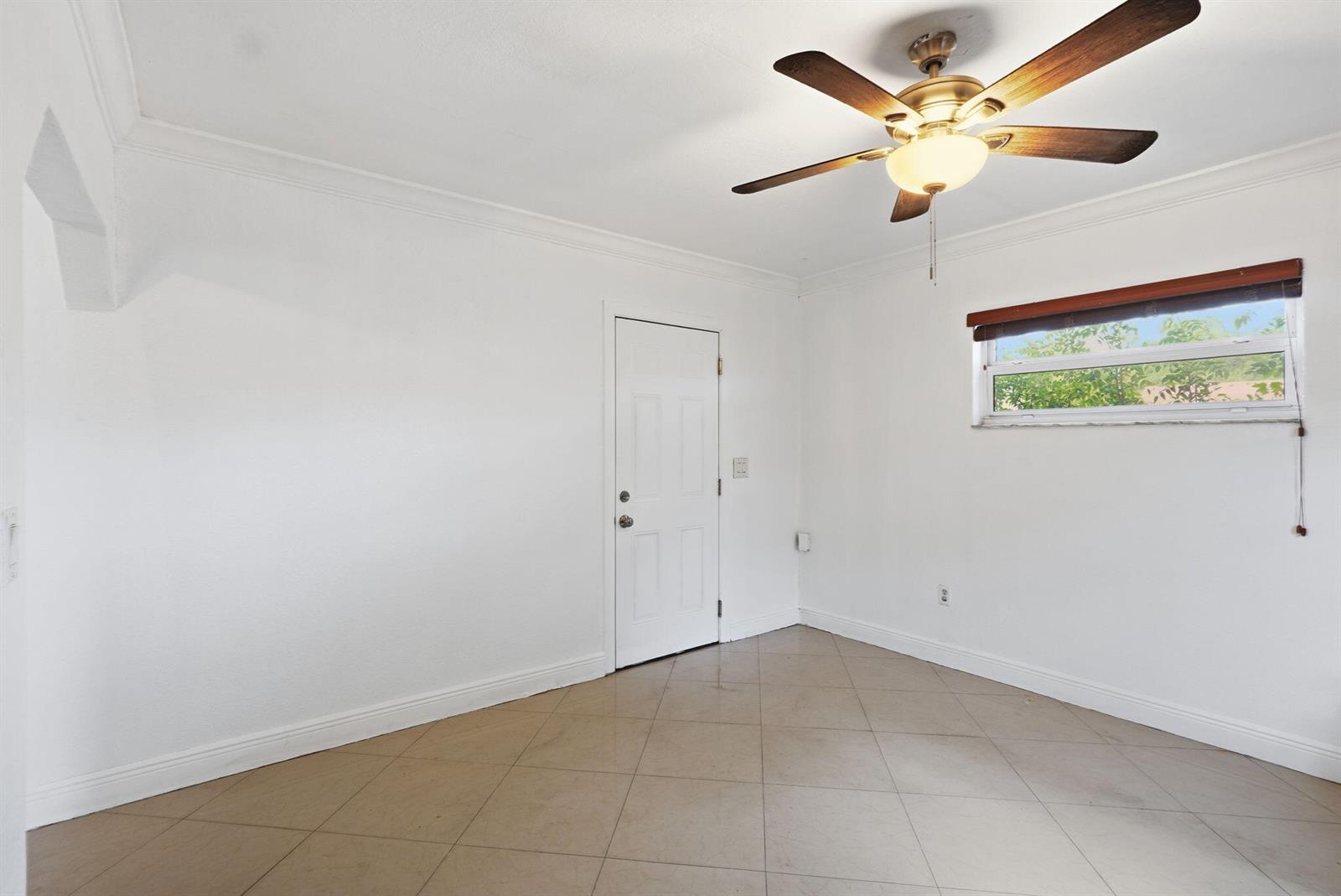 Ver detalles 1-2 / 2 1684 sq. ft. $ 2026-04-07 0 foto