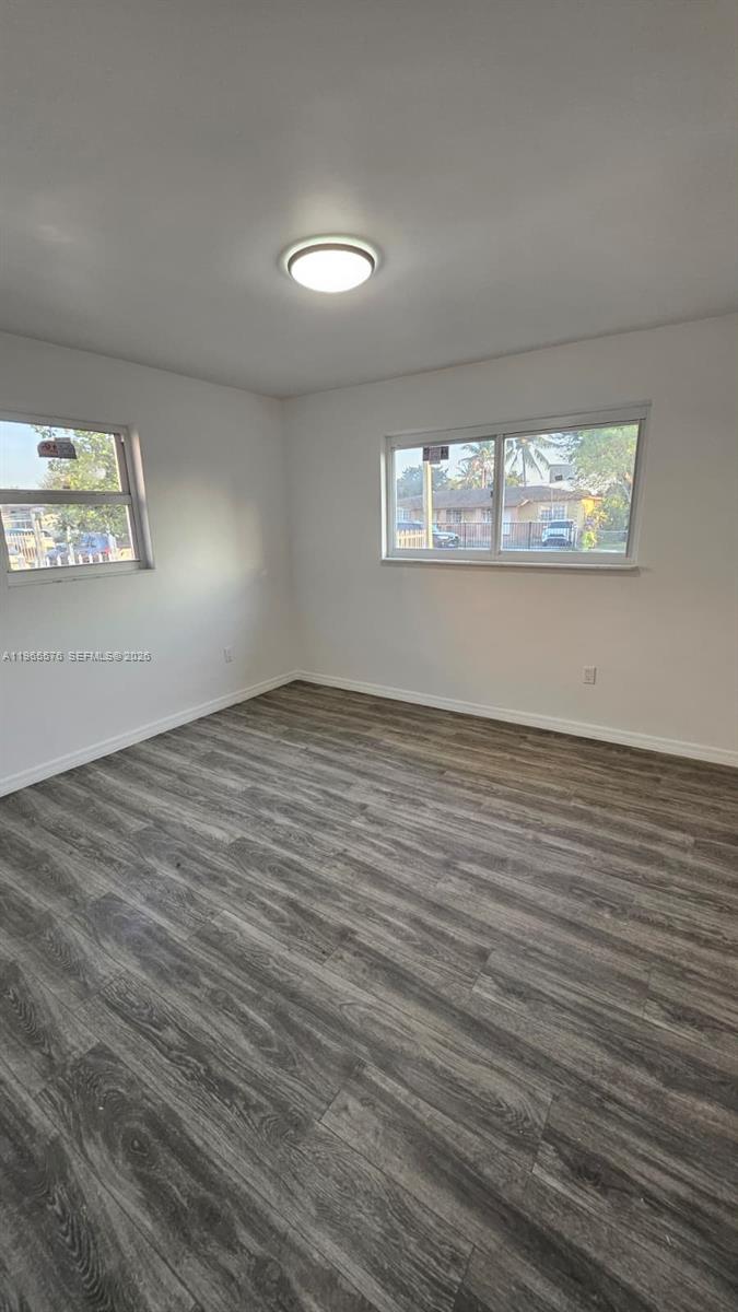   /  2355 sq. ft. $ 2026-02-14 0 foto