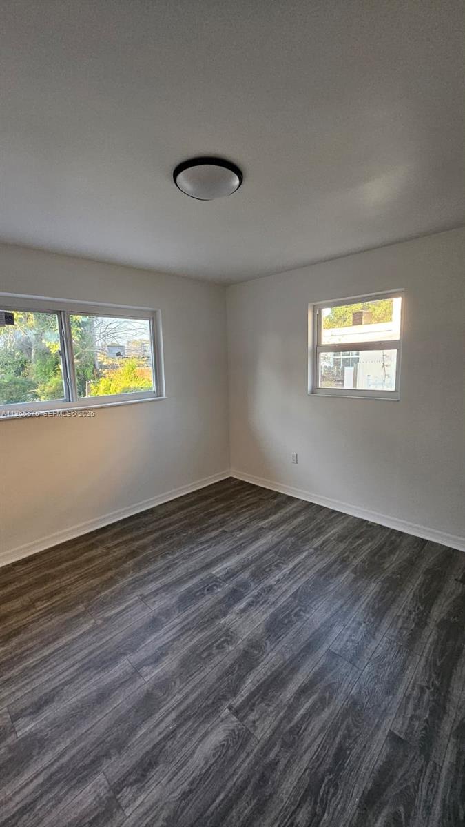   /  2355 sq. ft. $ 2026-02-14 0 foto