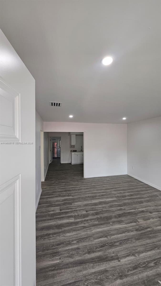   /  2355 sq. ft. $ 2026-02-14 0 foto