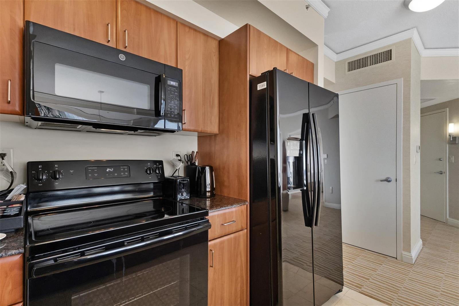 Ver detalles / 0 1021 sq. ft. $ 2026-06-21 0 foto