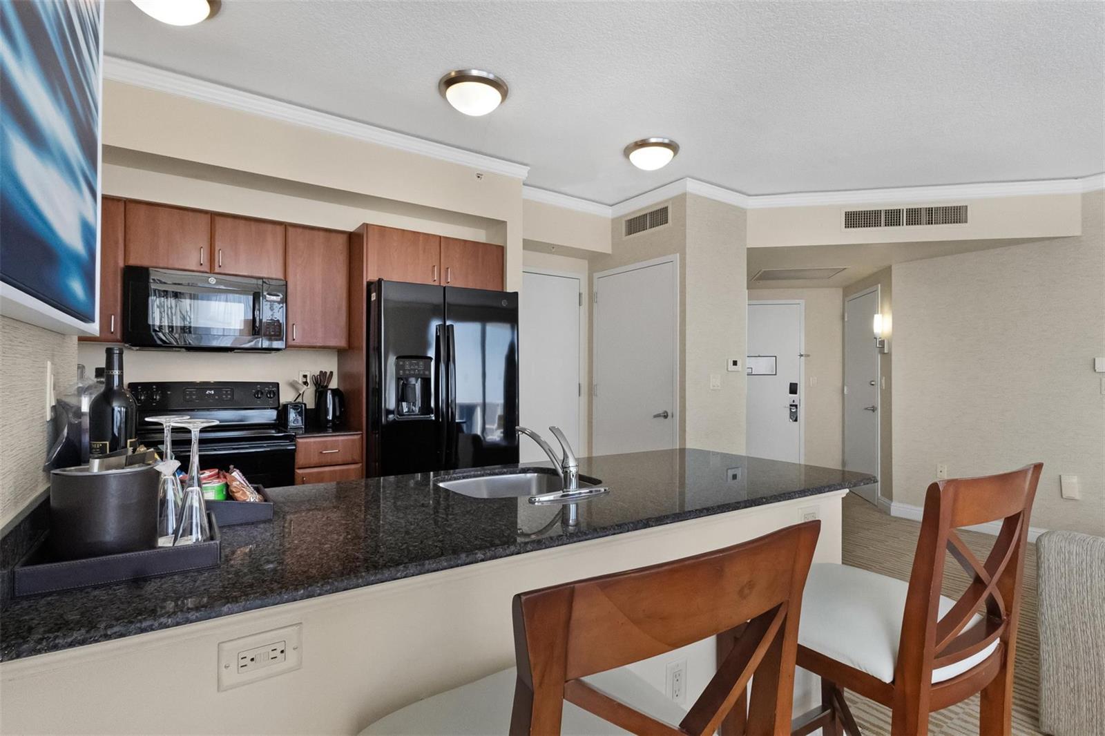 Ver detalles / 0 1021 sq. ft. $ 2026-06-21 0 foto