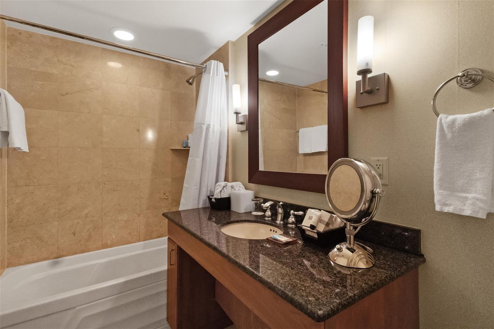 Ver detalles / 0 1021 sq. ft. $ 2026-06-21 0 foto