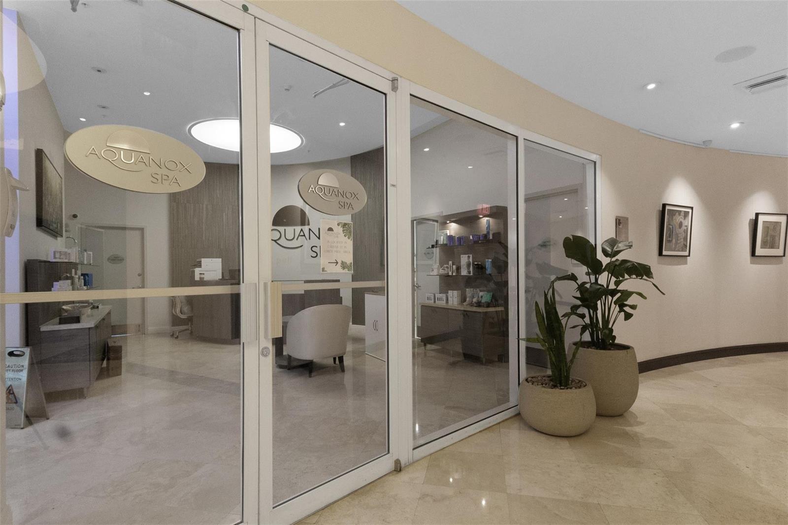 Ver detalles / 0 1021 sq. ft. $ 2026-06-21 0 foto