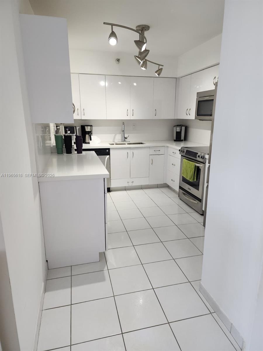 Photo of 3530 Mystic Pointe Dr  #2613, Aventura, Florida, 33180 - 